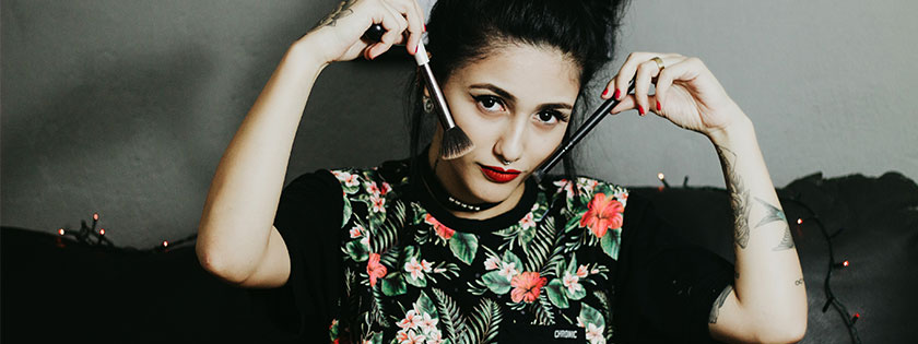 New age make-up for all style freaks who want to look different.